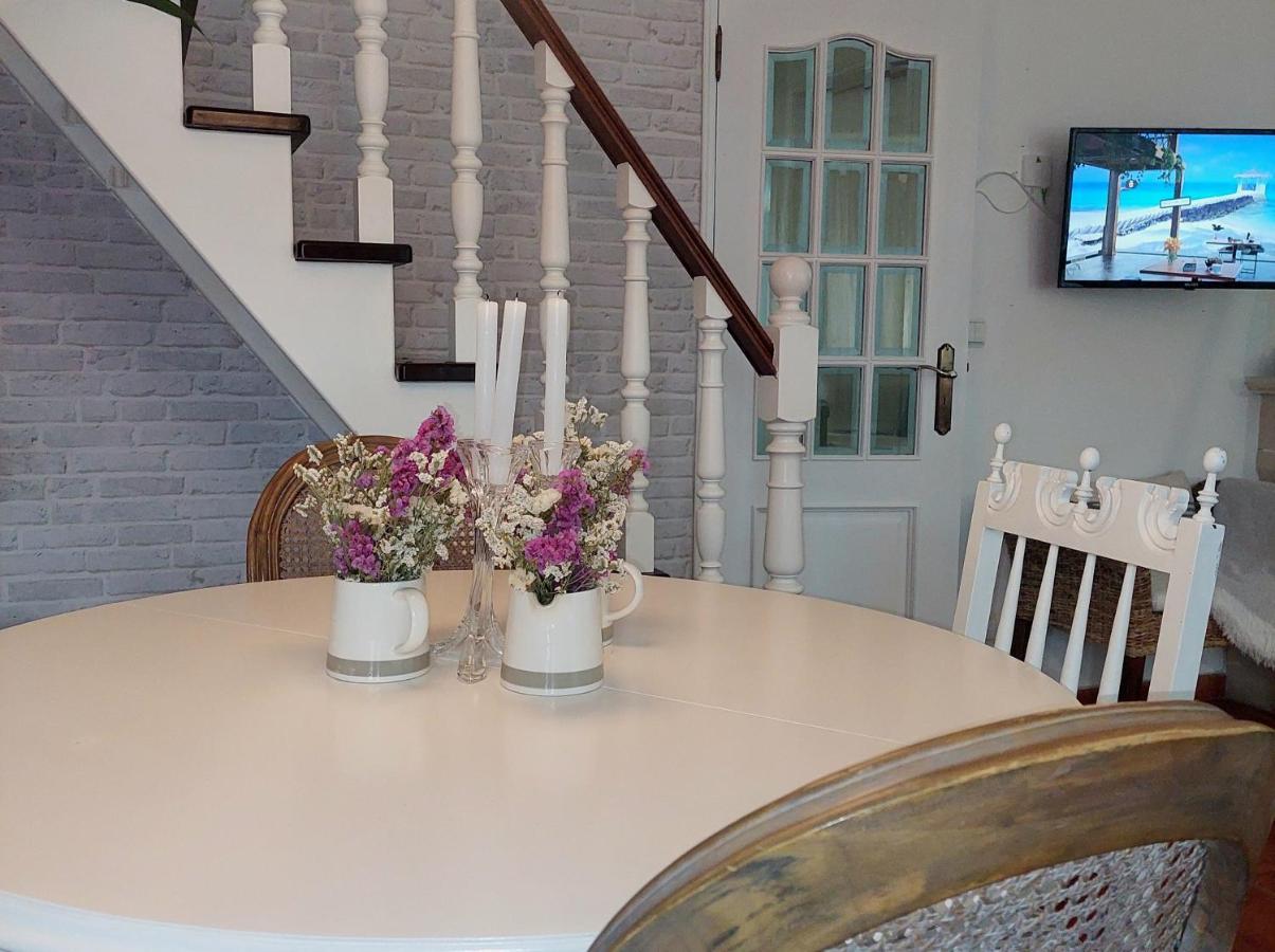 Lagoa Azul Guest House Вила Нова де Милфонтеш Екстериор снимка