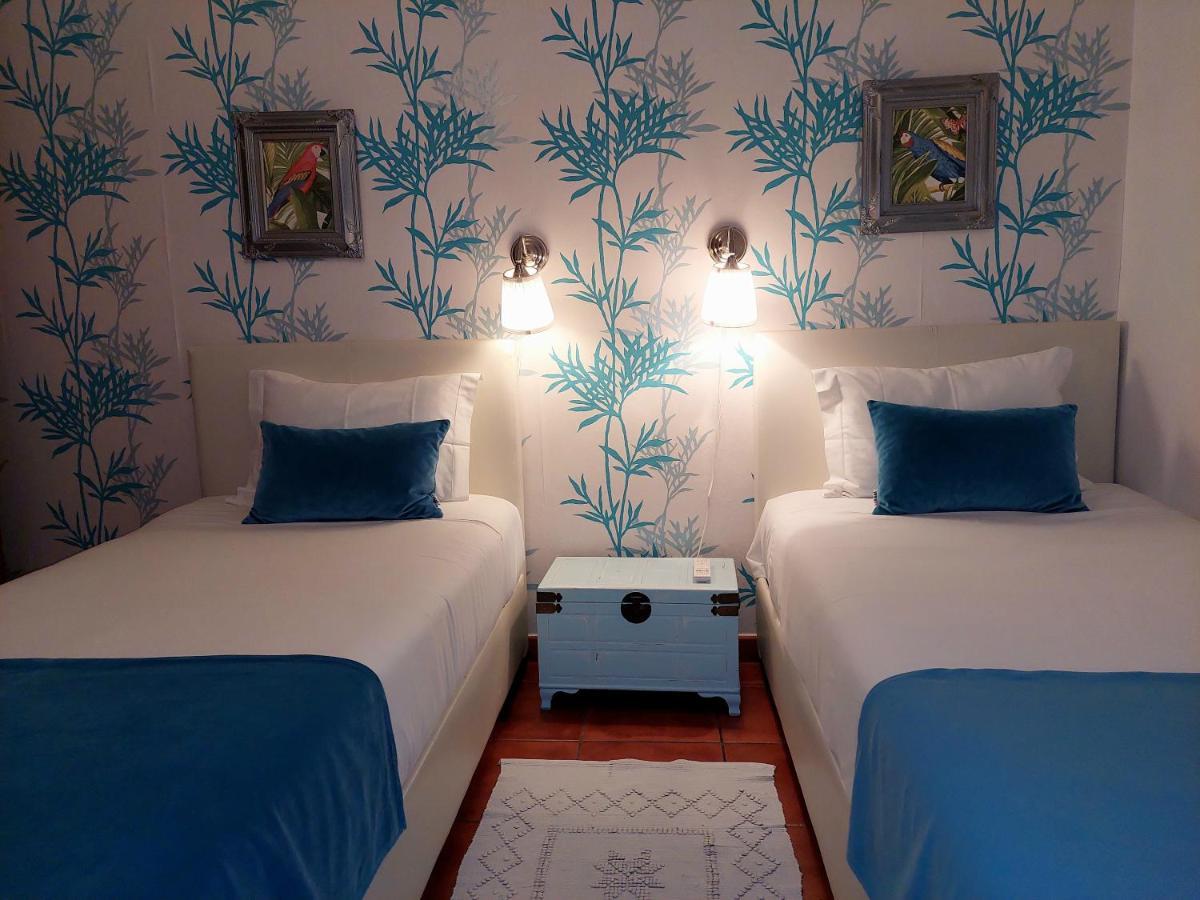 Lagoa Azul Guest House Вила Нова де Милфонтеш Екстериор снимка