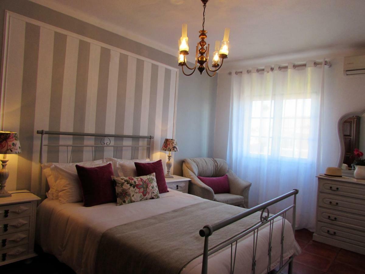 Lagoa Azul Guest House Вила Нова де Милфонтеш Екстериор снимка